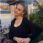 studentessa universitaria con diploma di liceo scientifico